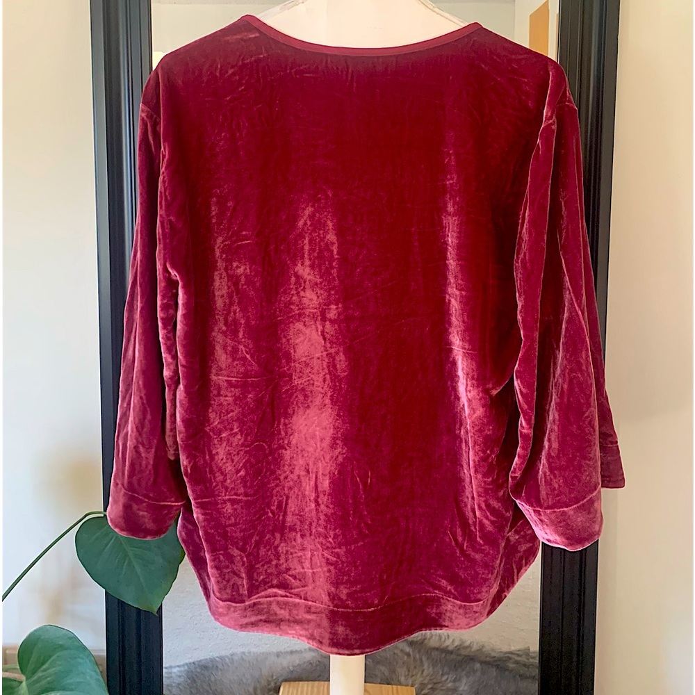 Tommy Bahama Velvet Top - Picture 6 of 7